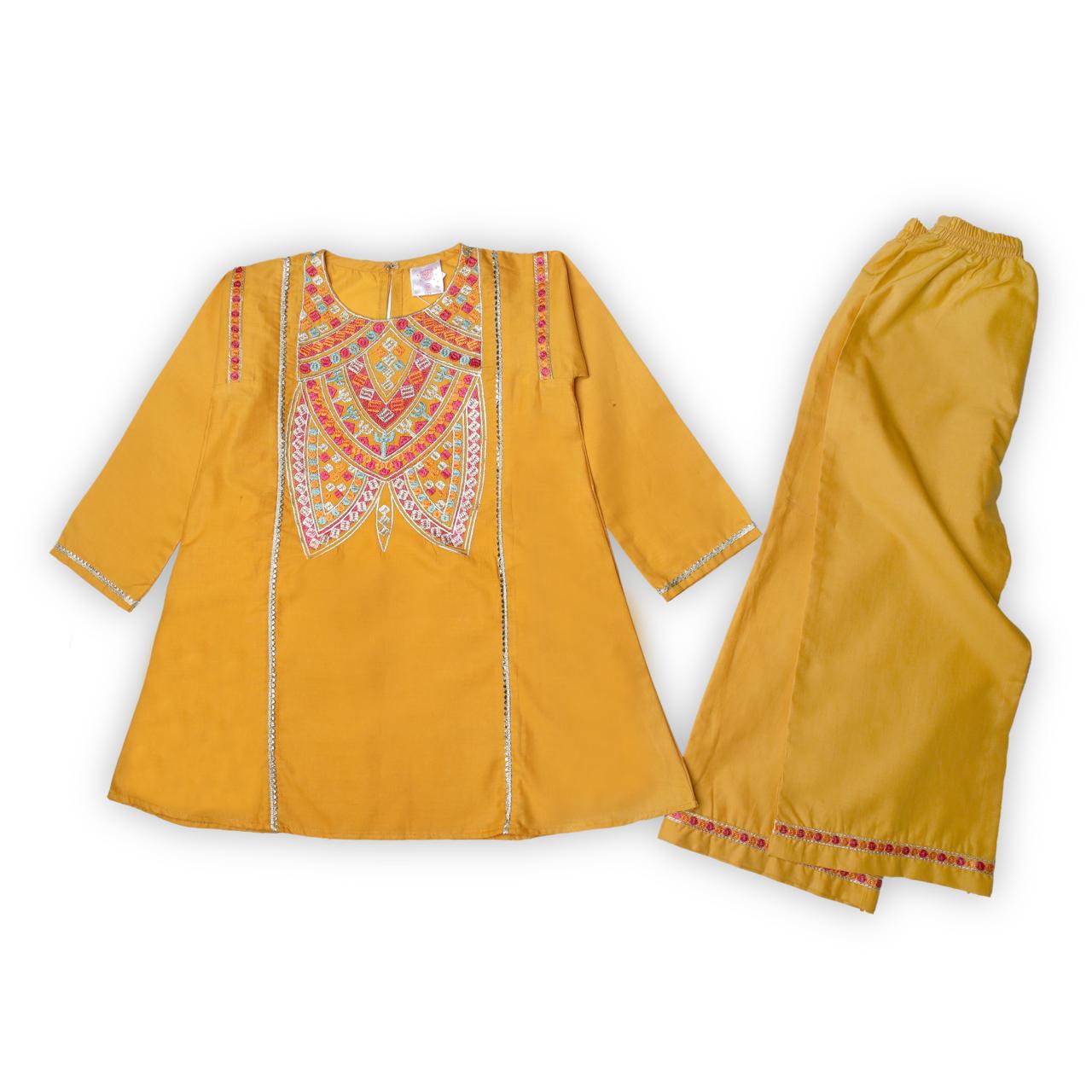 2Pc Yellow Embroidered Girl'S Suit