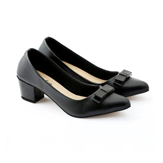 TAAL Opole Heeled Pumps Black