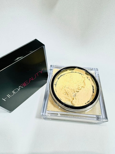 Huda Beauty Easy Bake Loose powder 20g