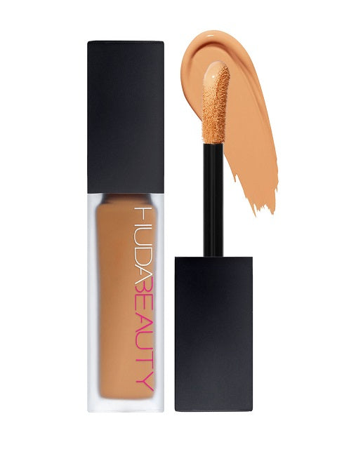 Huda Beauty FauxFilter Luminous Matte Concealer