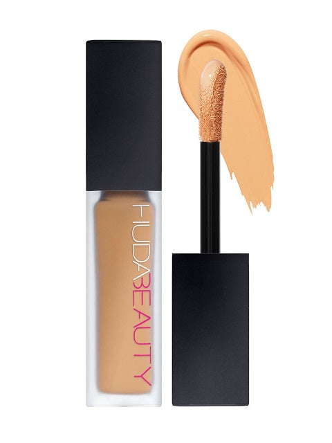 Huda Beauty FauxFilter Luminous Matte Concealer