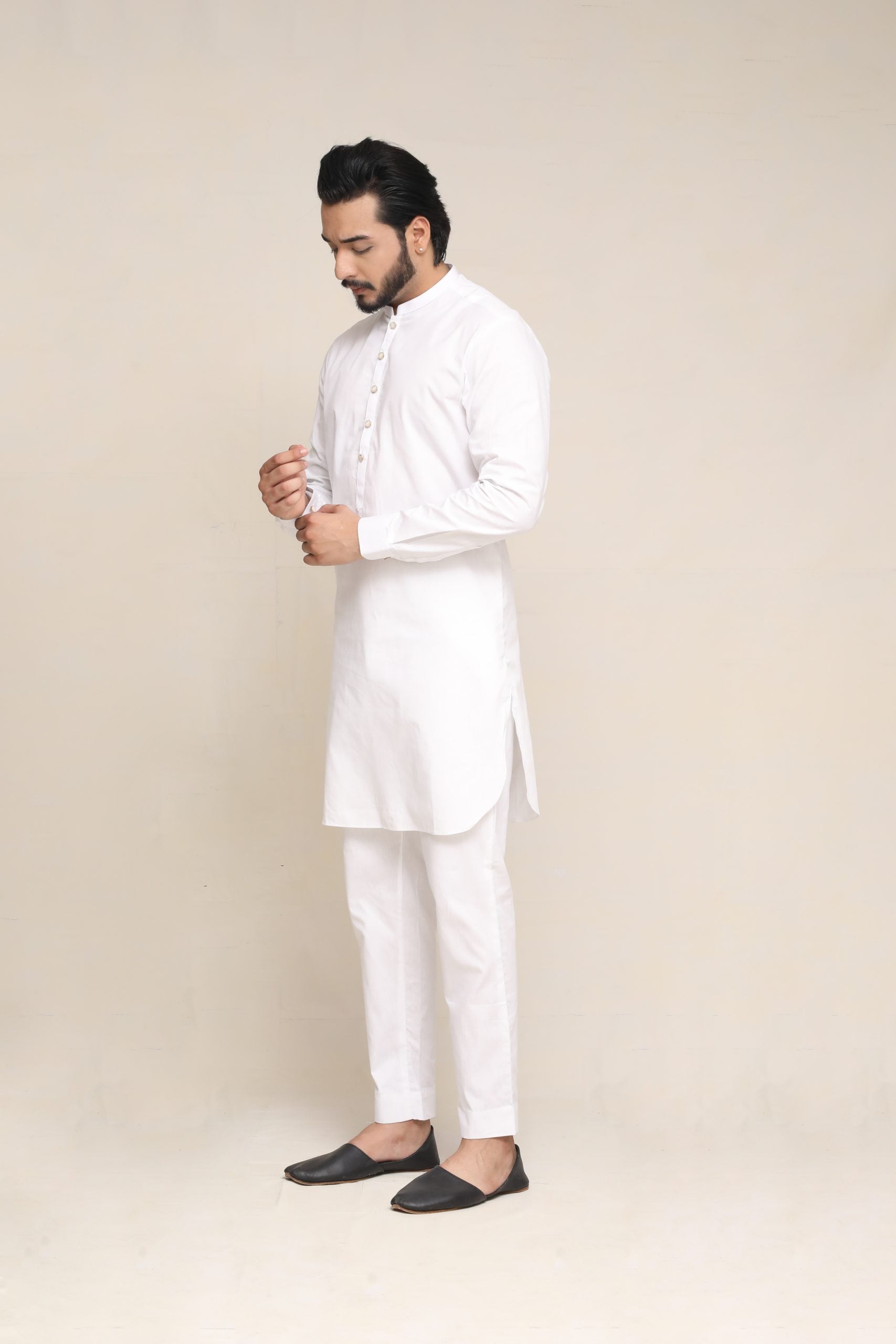 WHITE KURTA PAJAMA