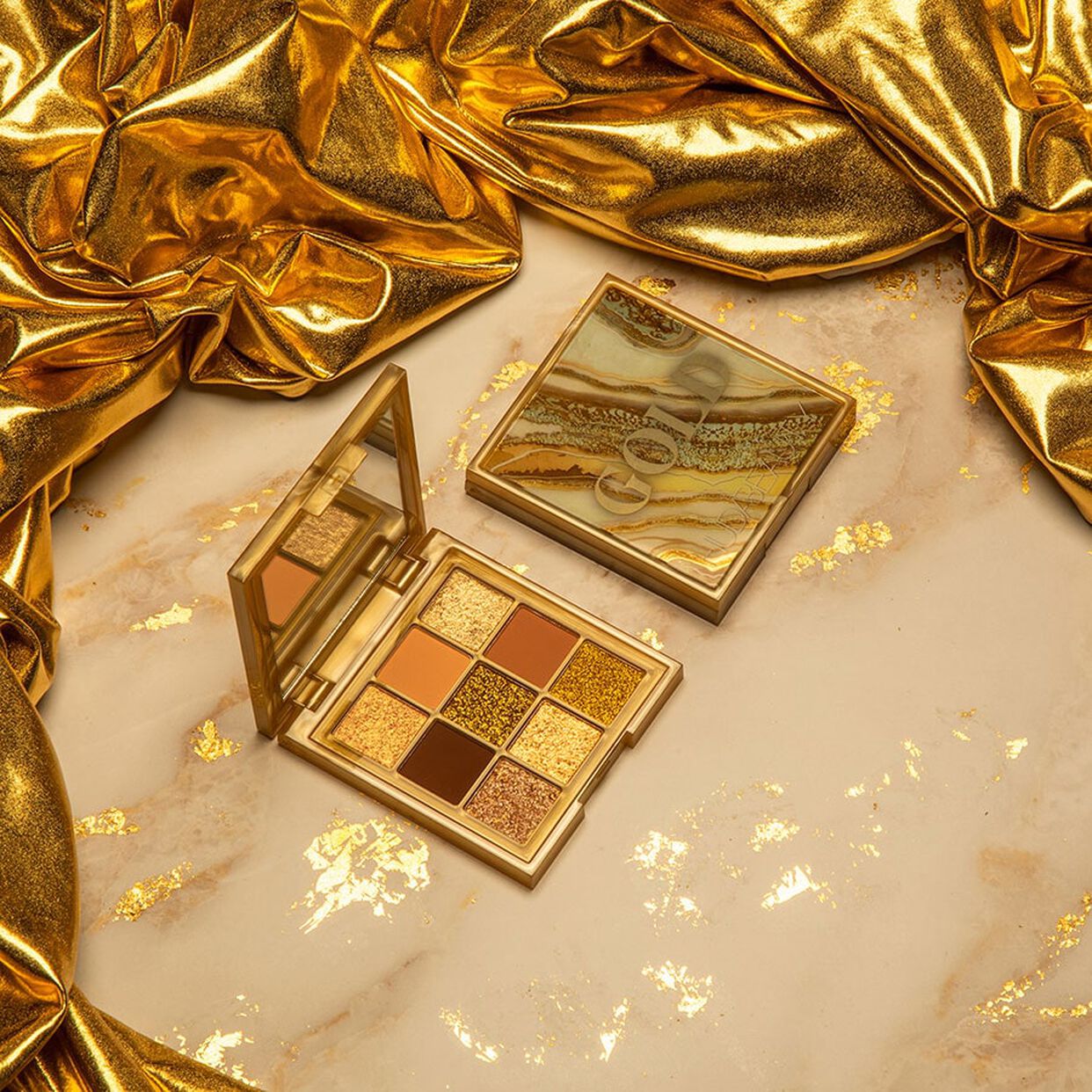 Huda Beauty Gold Obsession Eyeshadow Palette
