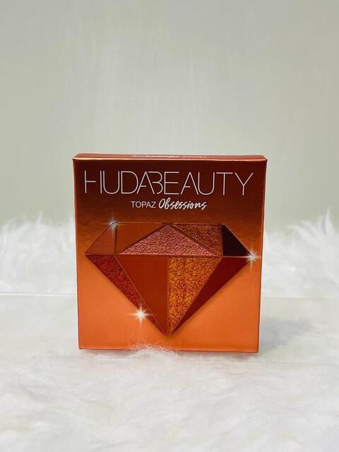 Topaz obsessions eyeshadow pallte by Hudabeauty - Khayest