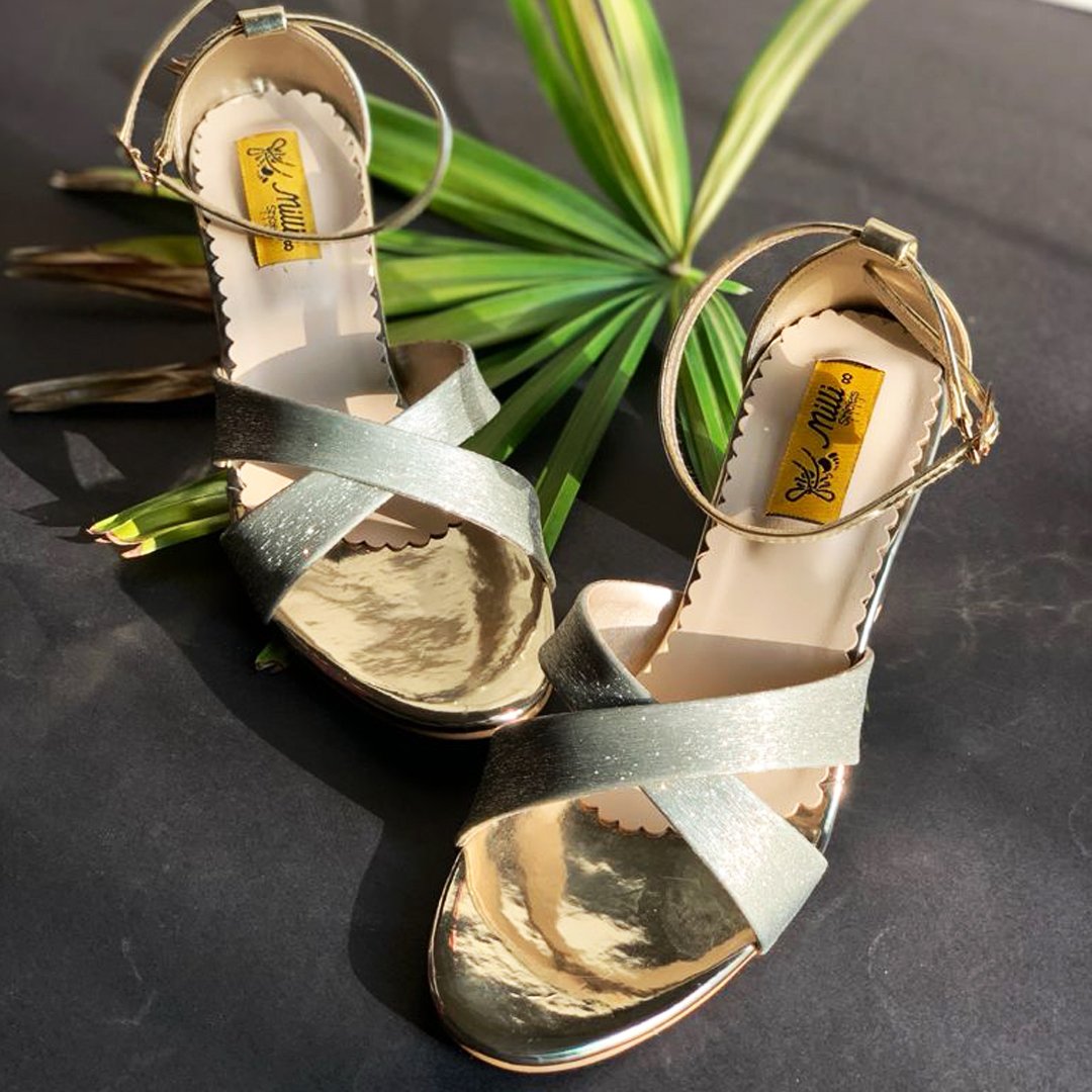 Gold block 2025 heel sandal