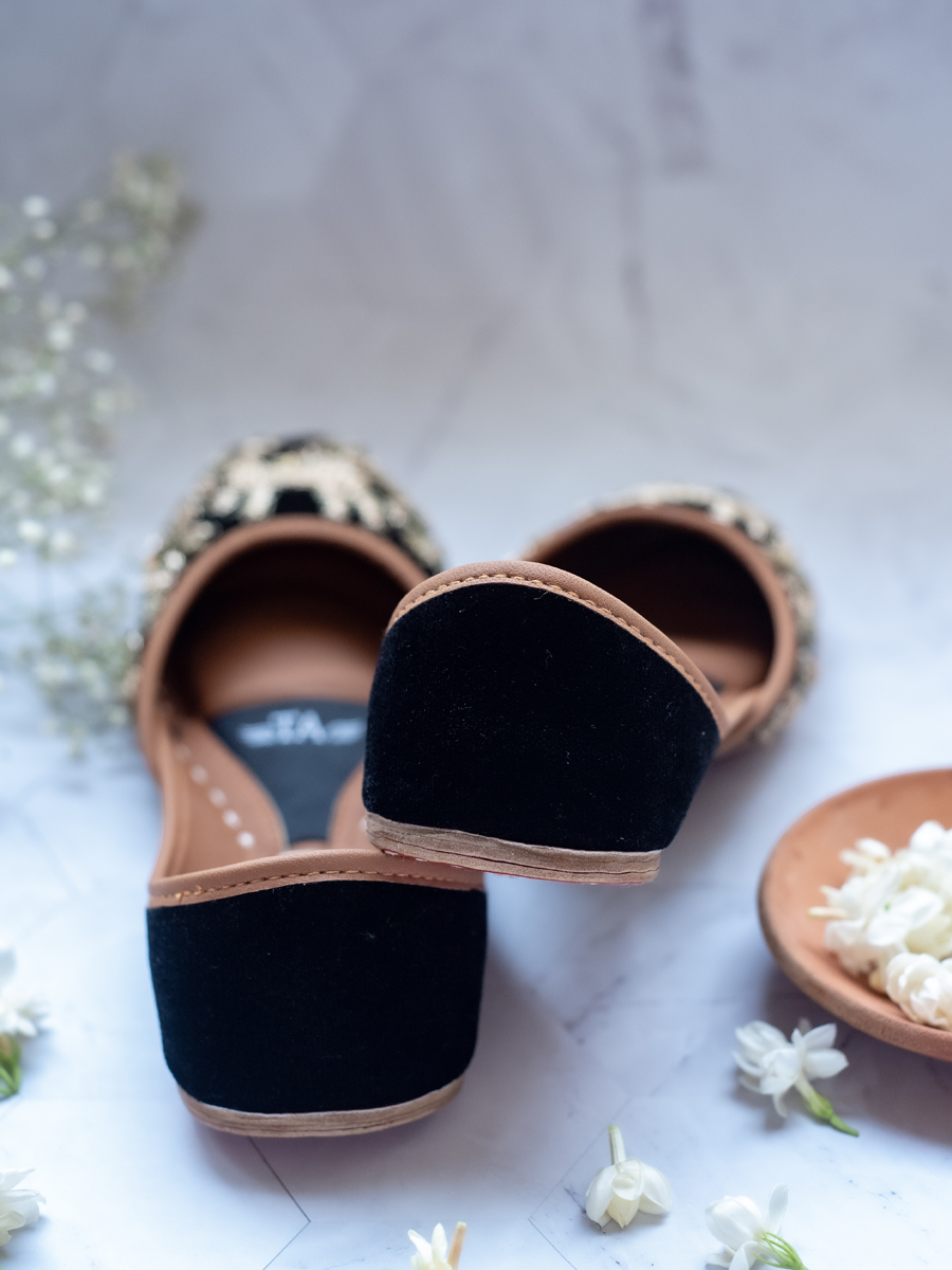 Black Fancy Khussa