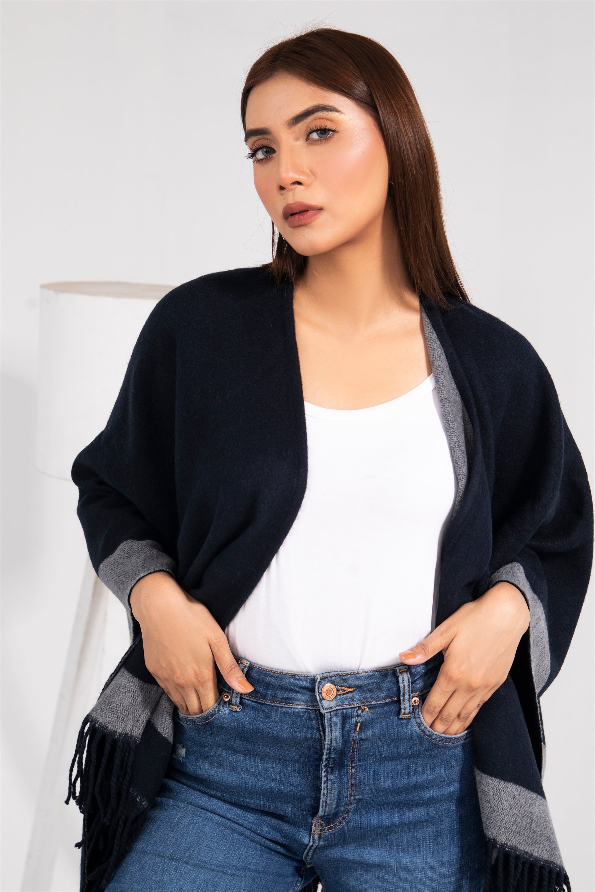 Cape Shawl 06