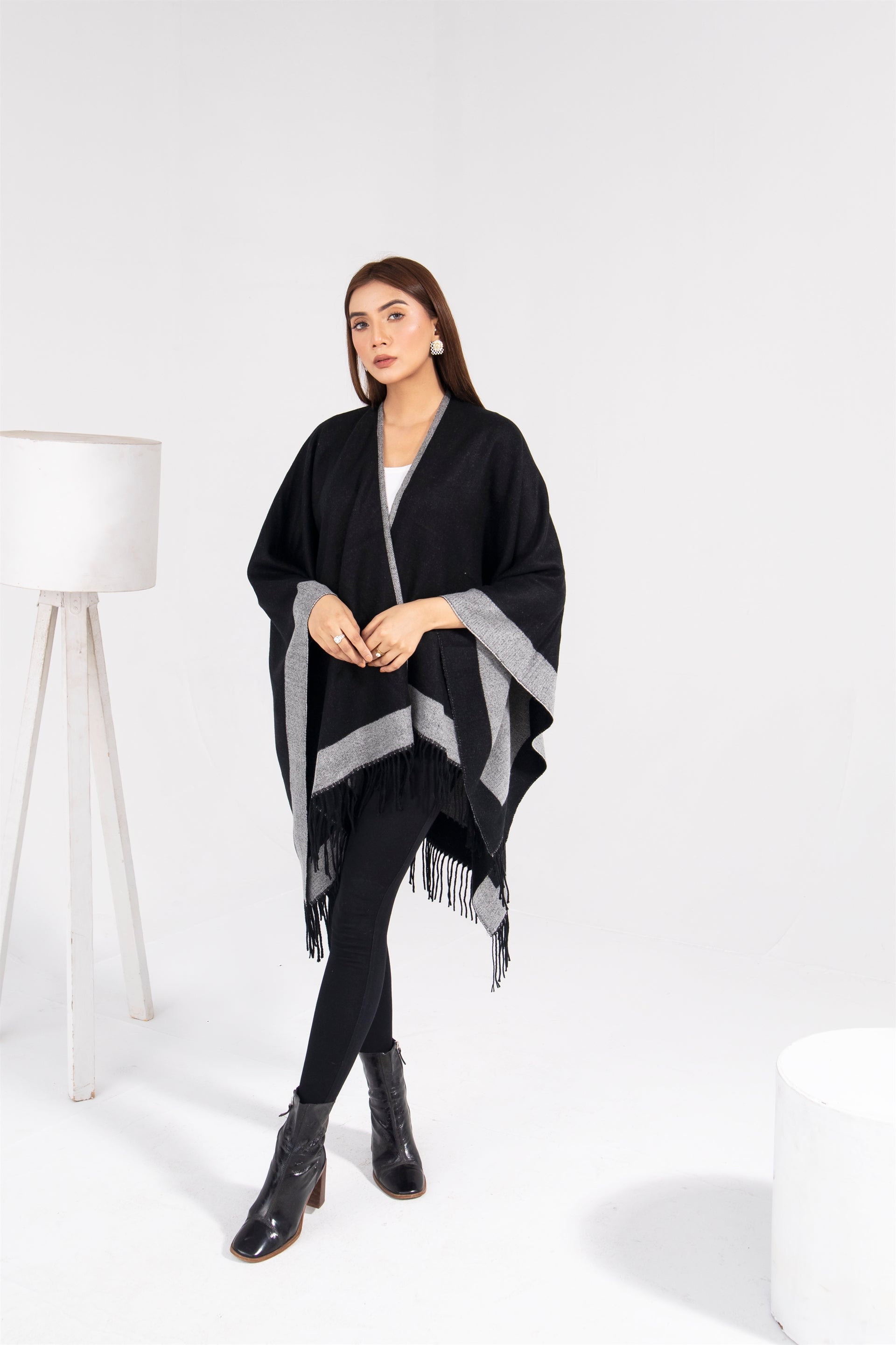 Cape Shawl 06