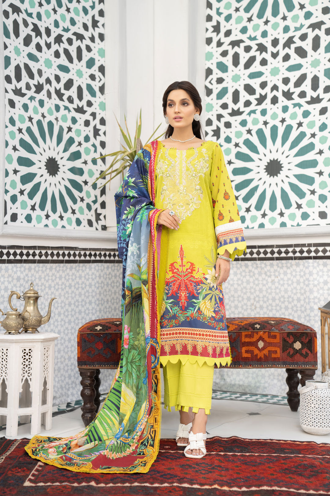 Dhaani - Parrot Green - SHAAD BY NOORANGI - LAWN COLLECTION 2022