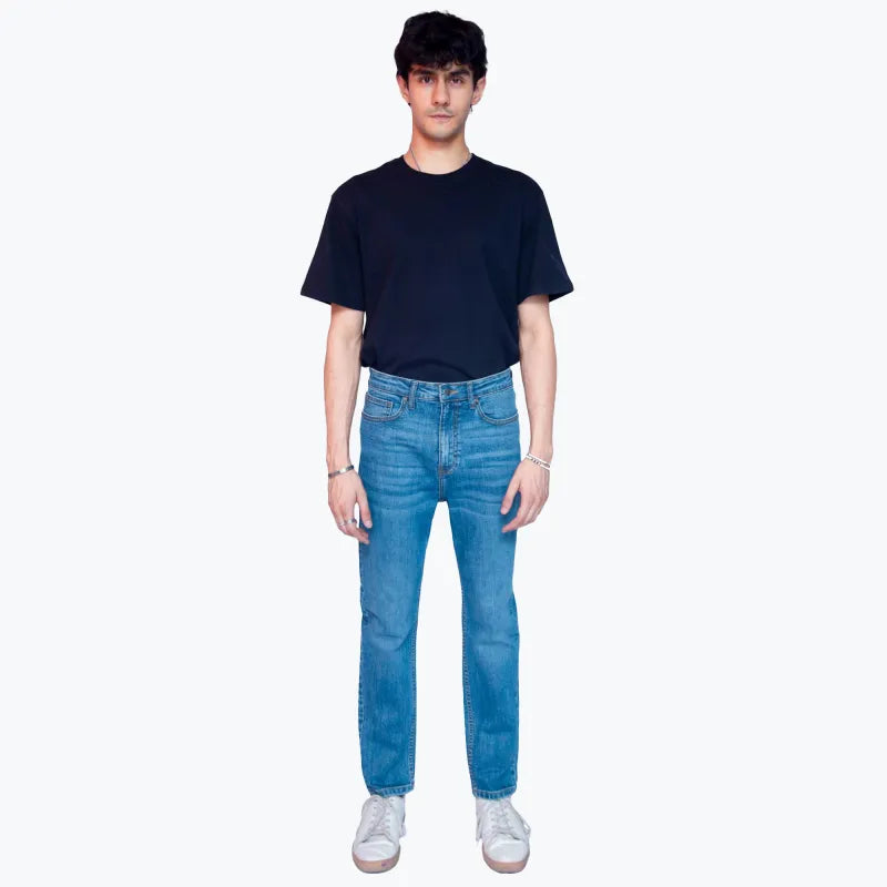 James Tapered Blue Jeans