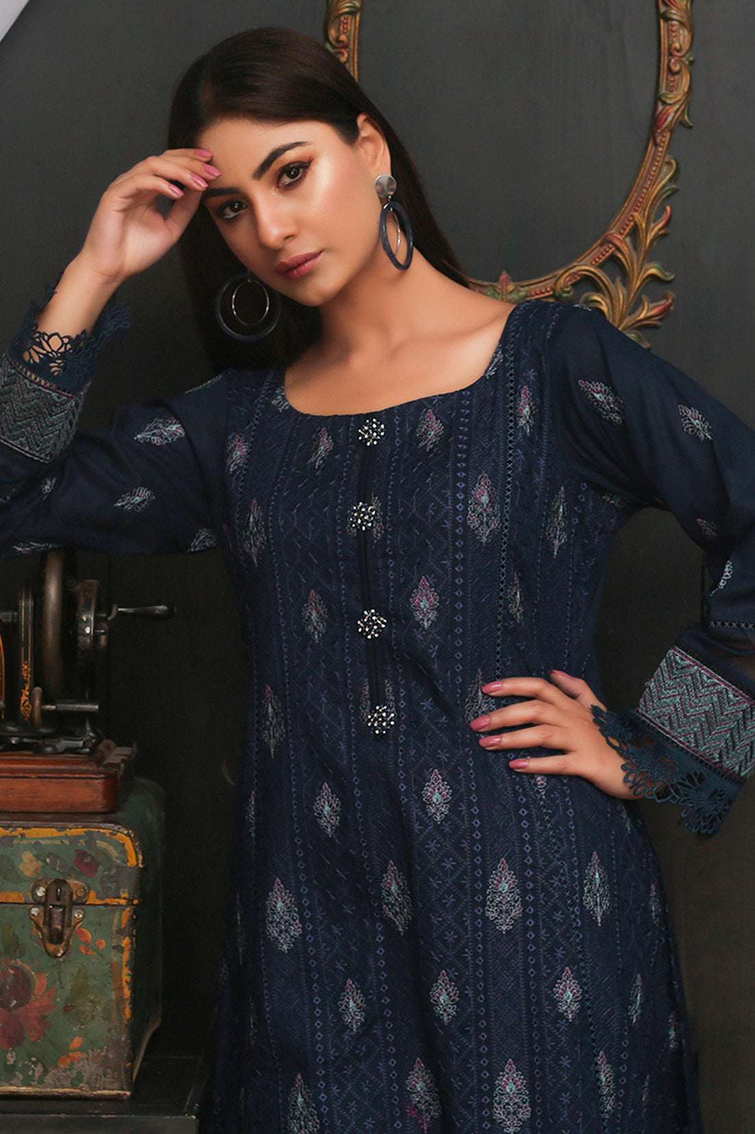 3 PC - Embroidered Lawn Suit