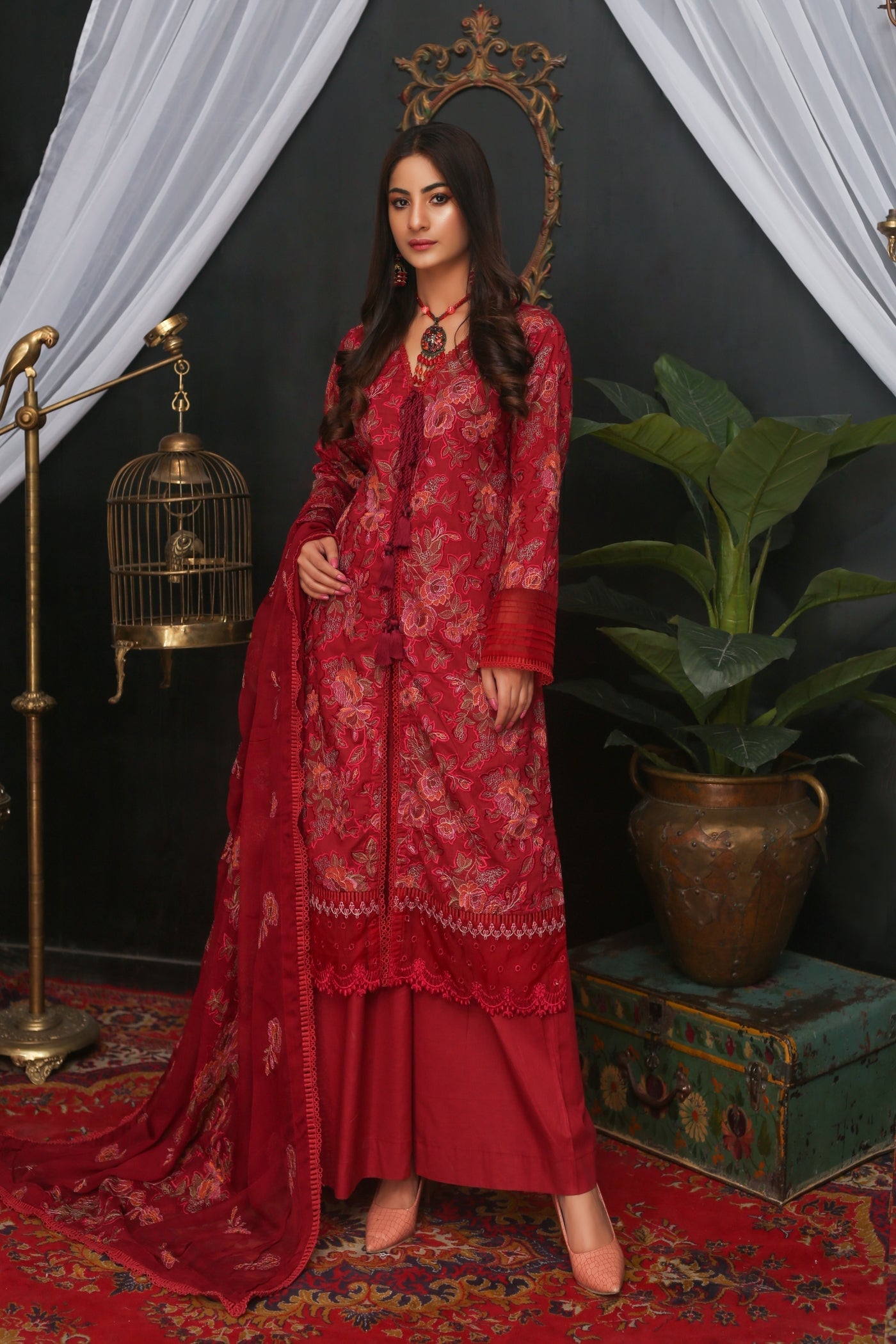 3 PC - Embroidered Lawn Suit