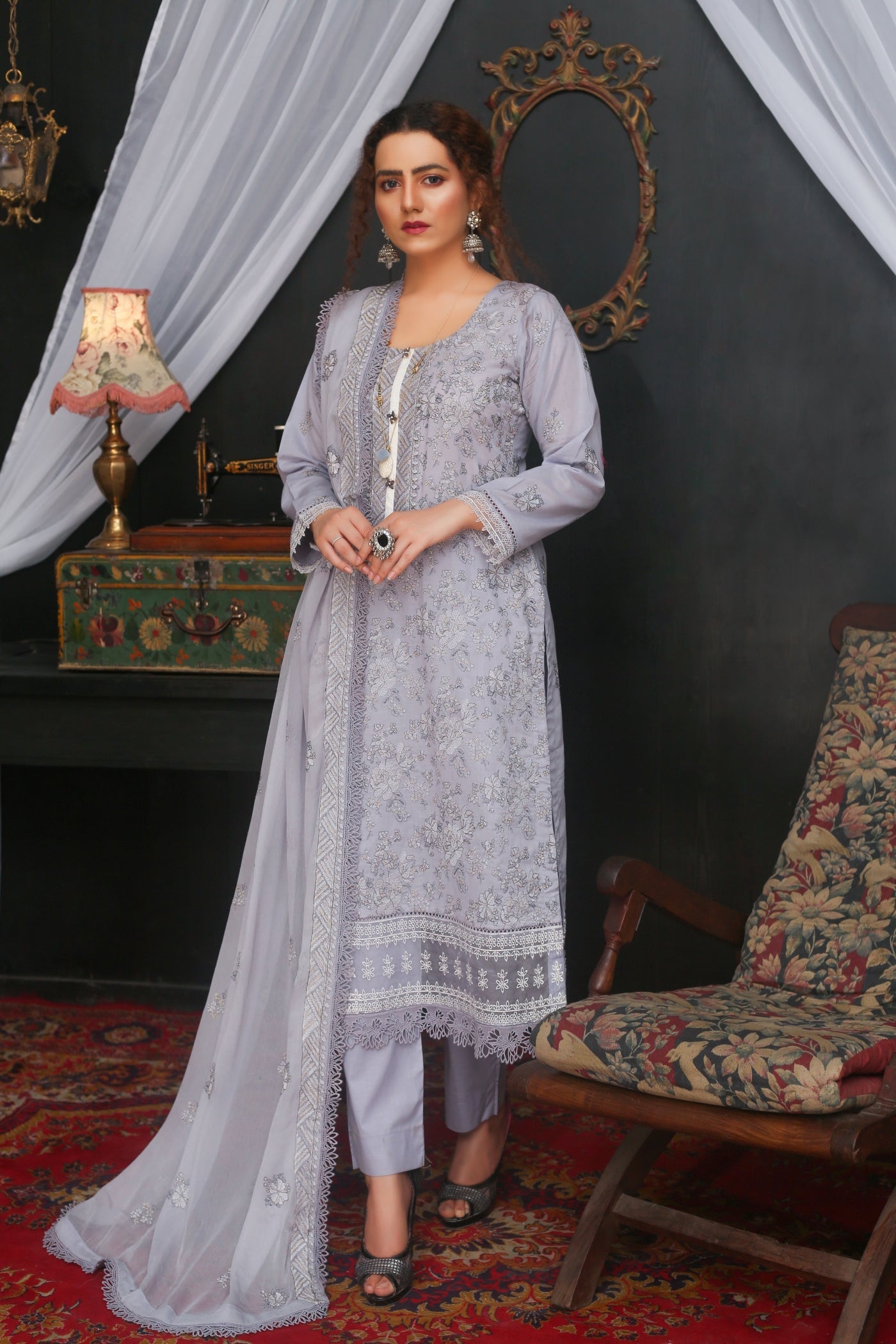 3 PC - Embroidered Lawn Suit