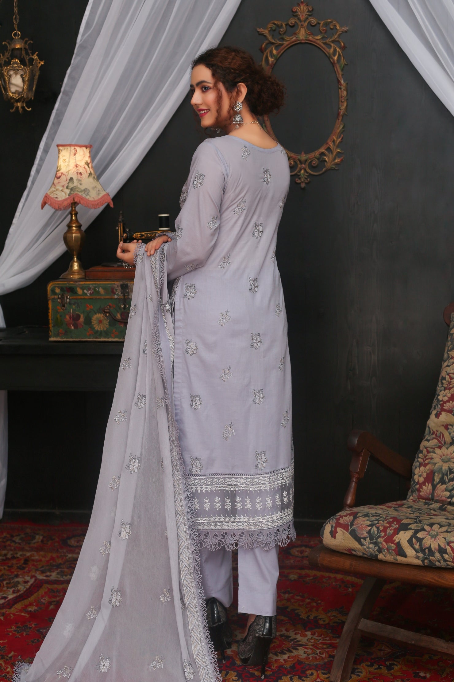 3 PC - Embroidered Lawn Suit